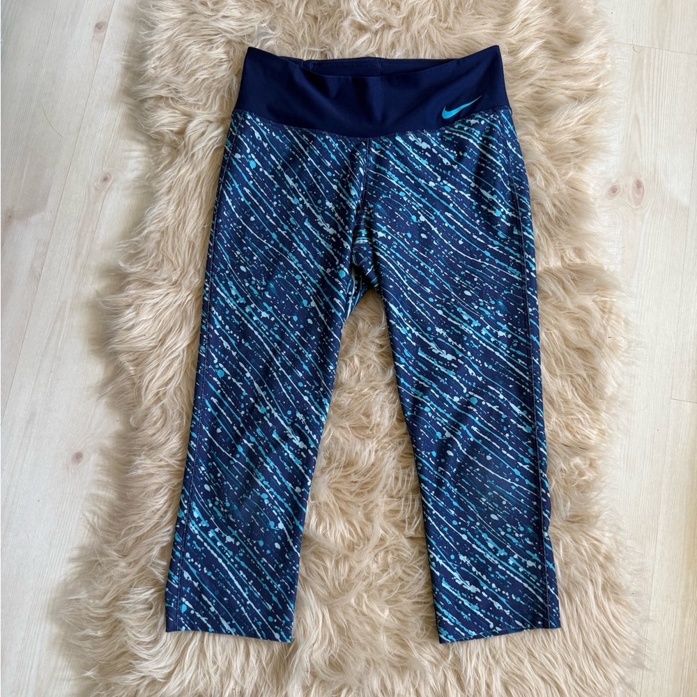 Nike Dri-Fit Cropped Leggings